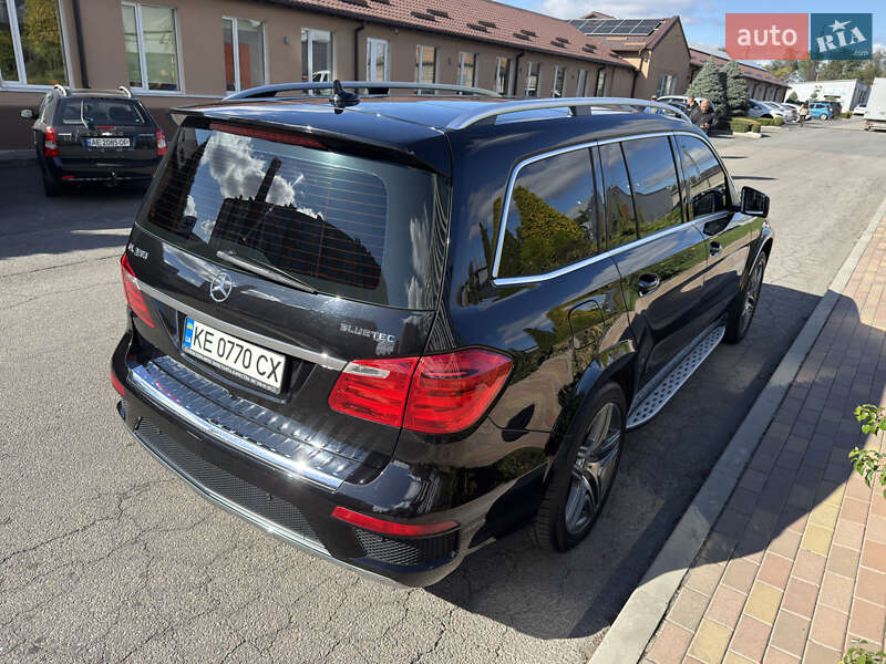 Позашляховик / Кросовер Mercedes-Benz GL-Class 2013 в Дніпрі фото 9 Позашляховик / Кросовер Mercedes-Benz GL-Class 2013 в Дніпрі