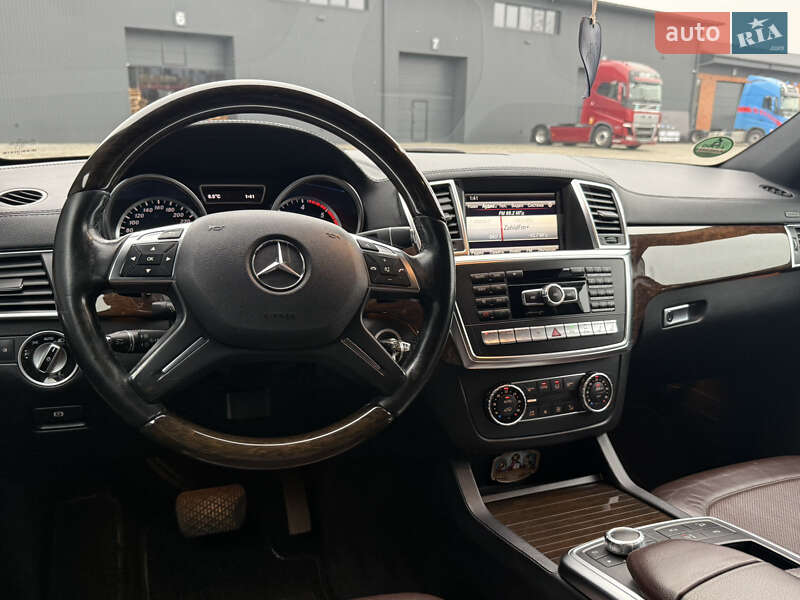 Позашляховик / Кросовер Mercedes-Benz GL-Class 2014 в Іршаві фото 58 Позашляховик / Кросовер Mercedes-Benz GL-Class 2014 в Іршаві