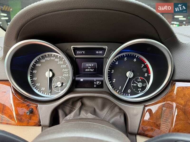 Позашляховик / Кросовер Mercedes-Benz GL-Class 2013 в Києві