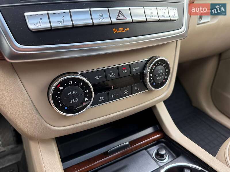 Позашляховик / Кросовер Mercedes-Benz GL-Class 2013 в Києві