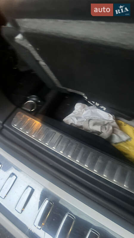 Внедорожник / Кроссовер Mercedes-Benz GL-Class 2015 в Киеве фото 54 Внедорожник / Кроссовер Mercedes-Benz GL-Class 2015 в Киеве