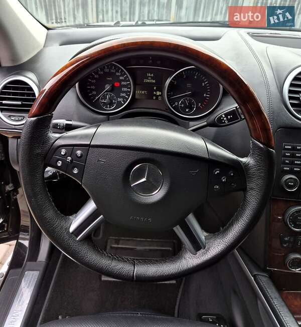 Позашляховик / Кросовер Mercedes-Benz GL-Class 2006 в Києві фото 30 Позашляховик / Кросовер Mercedes-Benz GL-Class 2006 в Києві