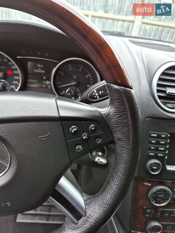 Позашляховик / Кросовер Mercedes-Benz GL-Class 2006 в Києві фото 40 Позашляховик / Кросовер Mercedes-Benz GL-Class 2006 в Києві