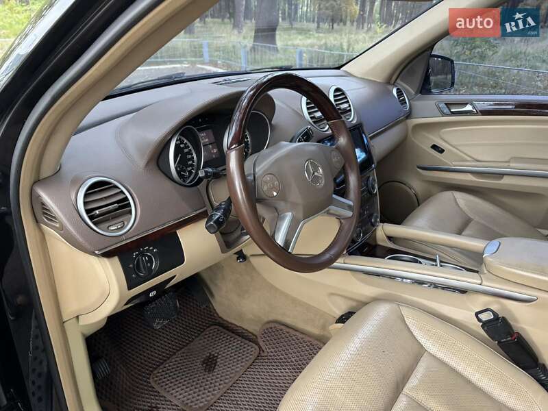 Позашляховик / Кросовер Mercedes-Benz GL-Class 2011 в Києві фото 10 Позашляховик / Кросовер Mercedes-Benz GL-Class 2011 в Києві