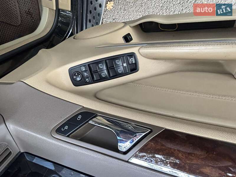 Позашляховик / Кросовер Mercedes-Benz GL-Class 2011 в Києві фото 15 Позашляховик / Кросовер Mercedes-Benz GL-Class 2011 в Києві