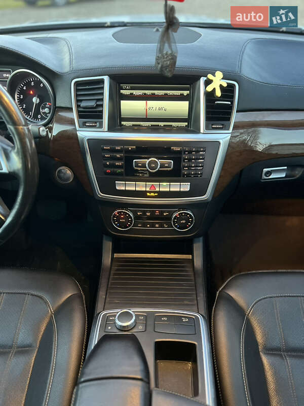 Позашляховик / Кросовер Mercedes-Benz GL-Class 2016 в Сторожинці фото 26 Позашляховик / Кросовер Mercedes-Benz GL-Class 2016 в Сторожинці