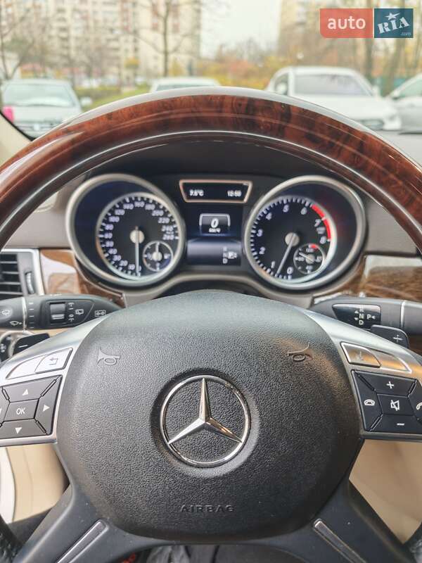Внедорожник / Кроссовер Mercedes-Benz GL-Class 2014 в Киеве фото 22 Внедорожник / Кроссовер Mercedes-Benz GL-Class 2014 в Киеве