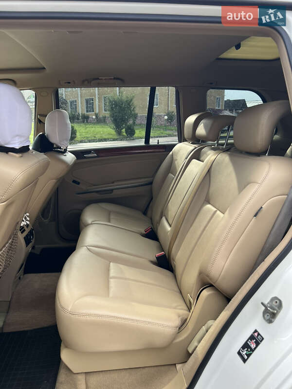 Позашляховик / Кросовер Mercedes-Benz GL-Class 2008 в Коломиї фото 32 Позашляховик / Кросовер Mercedes-Benz GL-Class 2008 в Коломиї
