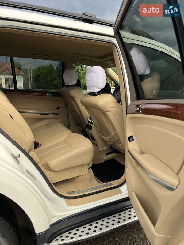 Позашляховик / Кросовер Mercedes-Benz GL-Class 2008 в Коломиї фото 35 Позашляховик / Кросовер Mercedes-Benz GL-Class 2008 в Коломиї