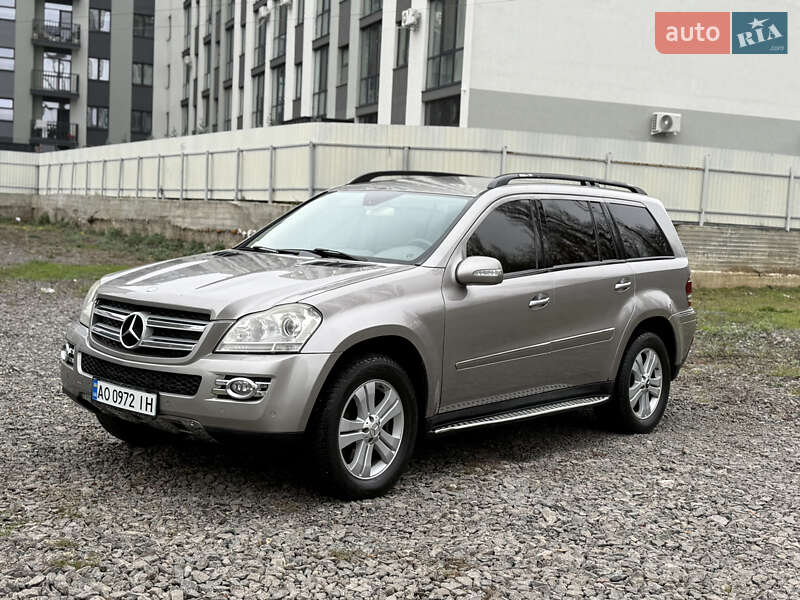 Mercedes-Benz GL-Class 2006 Mercedes-Benz GL-Class 2006