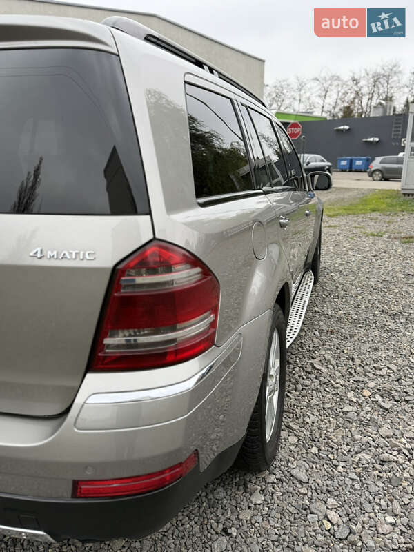 Внедорожник / Кроссовер Mercedes-Benz GL-Class 2006 в Ужгороде фото 7 Внедорожник / Кроссовер Mercedes-Benz GL-Class 2006 в Ужгороде