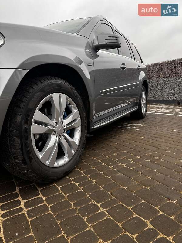 Позашляховик / Кросовер Mercedes-Benz GL-Class 2012 в Житомирі фото 24 Позашляховик / Кросовер Mercedes-Benz GL-Class 2012 в Житомирі