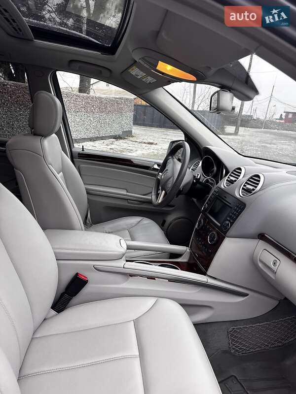 Позашляховик / Кросовер Mercedes-Benz GL-Class 2012 в Житомирі фото 27 Позашляховик / Кросовер Mercedes-Benz GL-Class 2012 в Житомирі