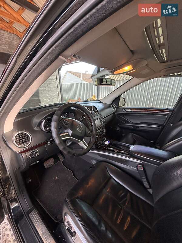 Внедорожник / Кроссовер Mercedes-Benz GL-Class 2009 в Березане фото 10 Внедорожник / Кроссовер Mercedes-Benz GL-Class 2009 в Березане