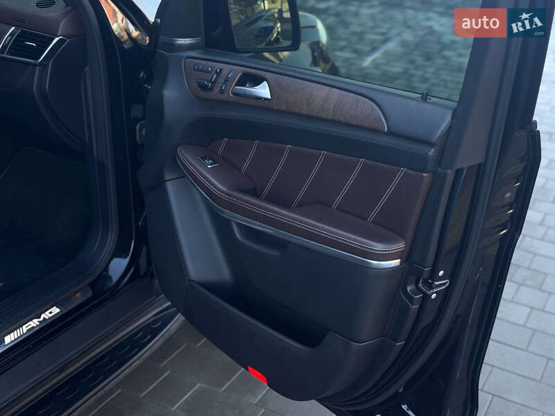 Позашляховик / Кросовер Mercedes-Benz GL-Class 2015 в Києві
