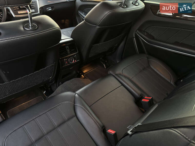 Внедорожник / Кроссовер Mercedes-Benz GL-Class 2013 в Виноградове фото 38 Внедорожник / Кроссовер Mercedes-Benz GL-Class 2013 в Виноградове