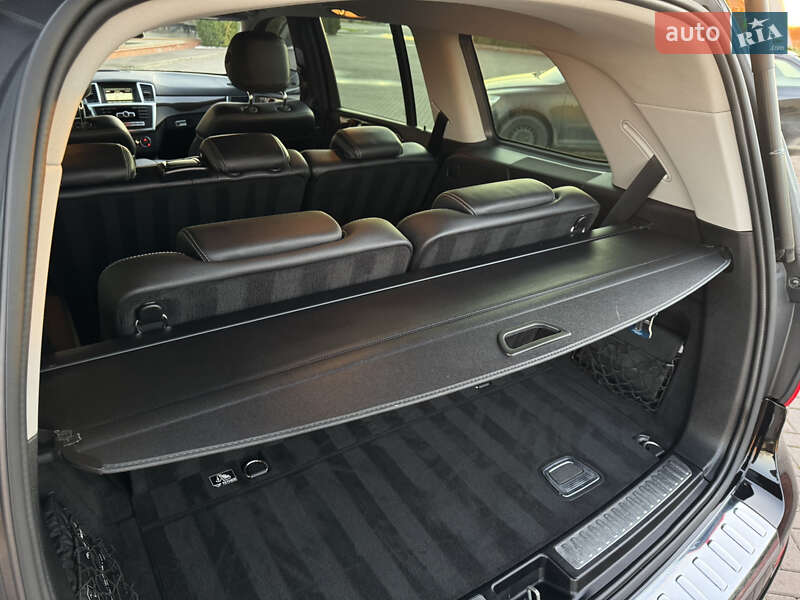 Внедорожник / Кроссовер Mercedes-Benz GL-Class 2013 в Виноградове фото 45 Внедорожник / Кроссовер Mercedes-Benz GL-Class 2013 в Виноградове
