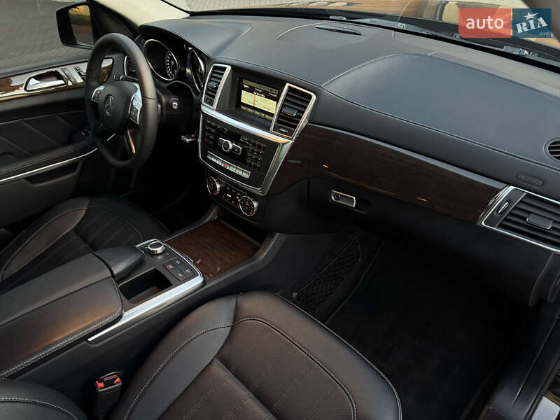 Внедорожник / Кроссовер Mercedes-Benz GL-Class 2013 в Виноградове фото 54 Внедорожник / Кроссовер Mercedes-Benz GL-Class 2013 в Виноградове