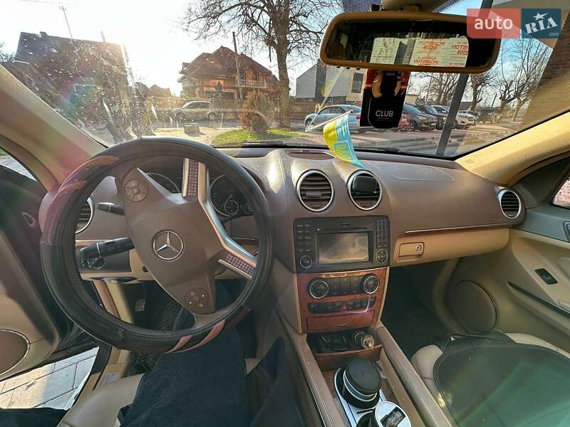 Внедорожник / Кроссовер Mercedes-Benz GL-Class 2008 в Ивано-Франковске фото 20 Внедорожник / Кроссовер Mercedes-Benz GL-Class 2008 в Ивано-Франковске