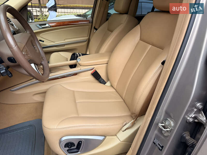 Внедорожник / Кроссовер Mercedes-Benz GL-Class 2008 в Киеве