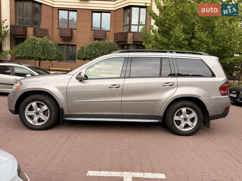 Внедорожник / Кроссовер Mercedes-Benz GL-Class 2008 в Киеве