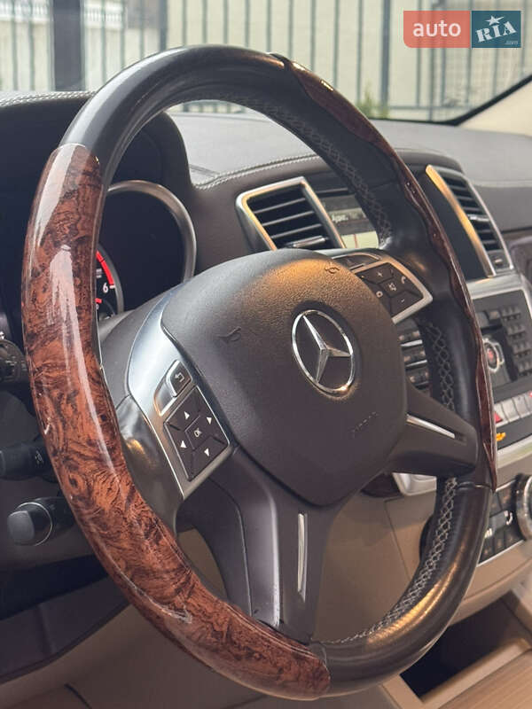 Позашляховик / Кросовер Mercedes-Benz GL-Class 2013 в Львові