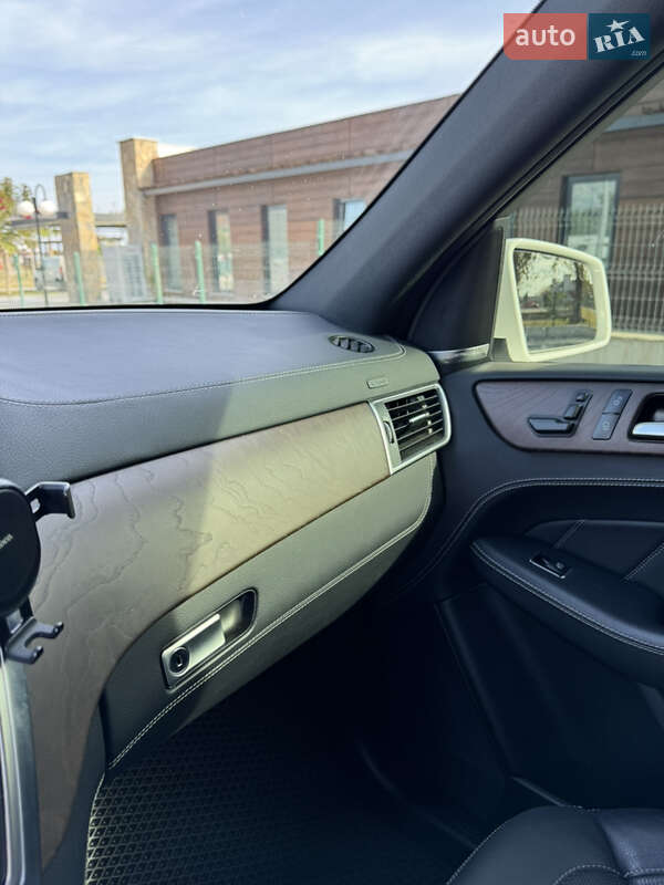 Внедорожник / Кроссовер Mercedes-Benz GL-Class 2015 в Днепре