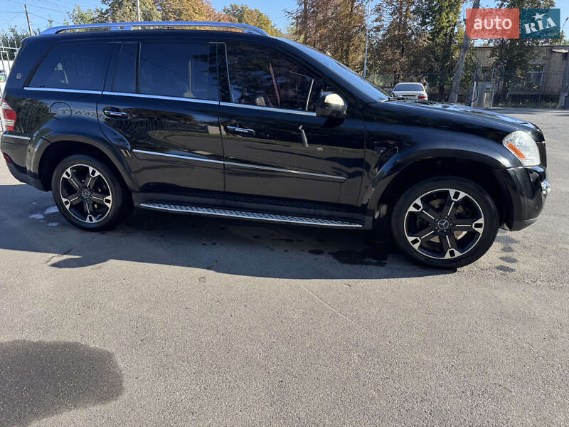 Внедорожник / Кроссовер Mercedes-Benz GL-Class 2007 в Кривом Роге