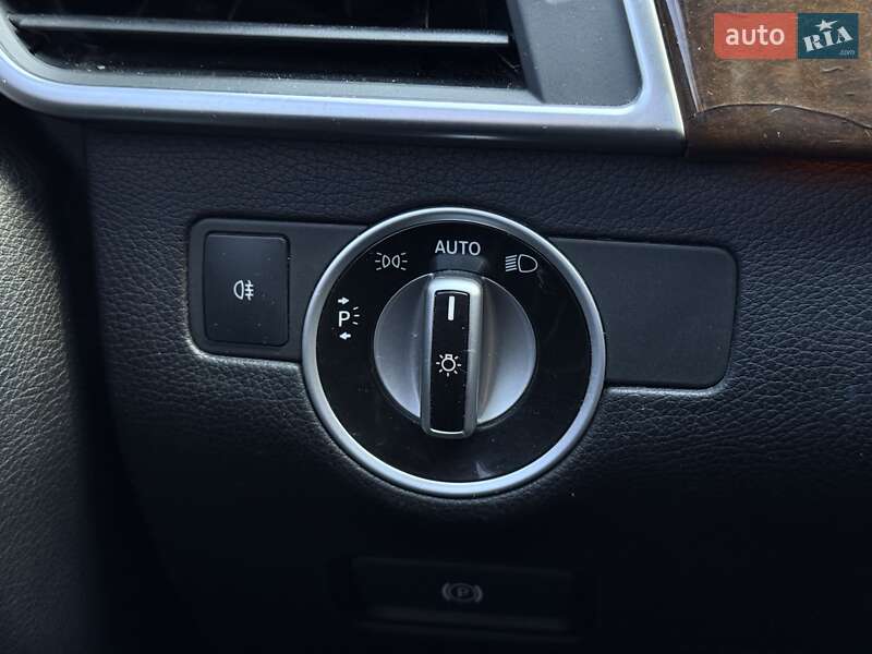 Внедорожник / Кроссовер Mercedes-Benz GL-Class 2013 в Львове фото 38 Внедорожник / Кроссовер Mercedes-Benz GL-Class 2013 в Львове