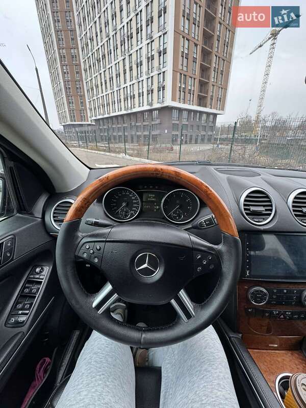 Внедорожник / Кроссовер Mercedes-Benz GL-Class 2006 в Киеве