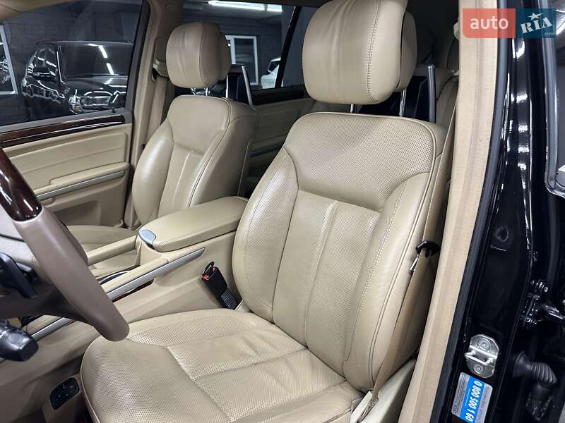 Внедорожник / Кроссовер Mercedes-Benz GL-Class 2010 в Харькове