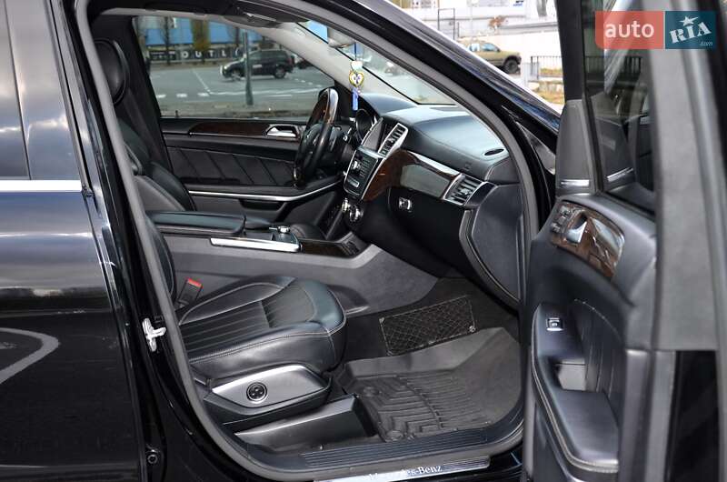 Позашляховик / Кросовер Mercedes-Benz GL-Class 2013 в Києві