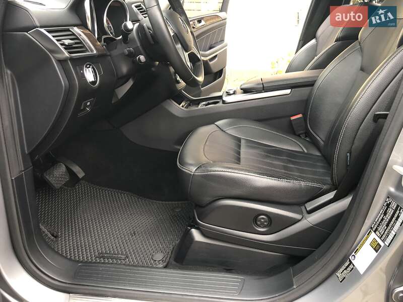 Позашляховик / Кросовер Mercedes-Benz GL-Class 2014 в Кривому Розі фото 44 Позашляховик / Кросовер Mercedes-Benz GL-Class 2014 в Кривому Розі
