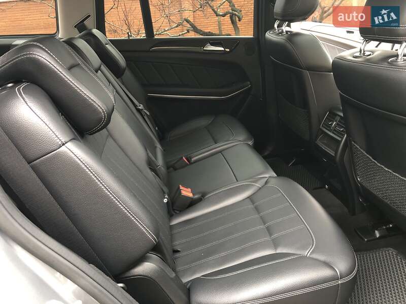 Позашляховик / Кросовер Mercedes-Benz GL-Class 2014 в Кривому Розі фото 73 Позашляховик / Кросовер Mercedes-Benz GL-Class 2014 в Кривому Розі