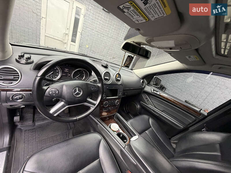 Позашляховик / Кросовер Mercedes-Benz GL-Class 2011 в Львові