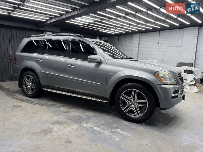 Позашляховик / Кросовер Mercedes-Benz GL-Class 2011 в Львові
