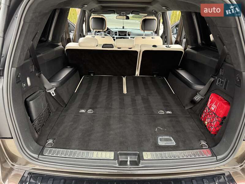 Позашляховик / Кросовер Mercedes-Benz GL-Class 2013 в Звягелі фото 6 Позашляховик / Кросовер Mercedes-Benz GL-Class 2013 в Звягелі