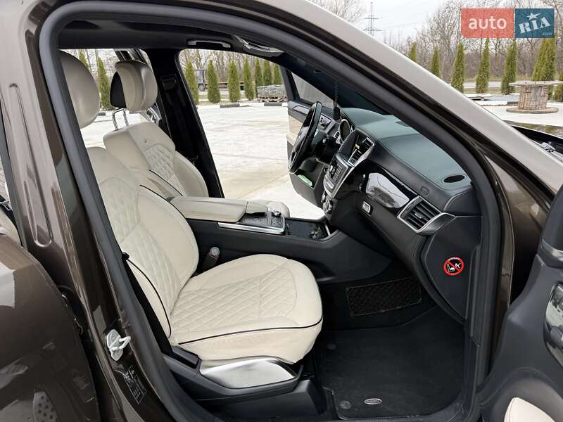 Позашляховик / Кросовер Mercedes-Benz GL-Class 2013 в Звягелі фото 15 Позашляховик / Кросовер Mercedes-Benz GL-Class 2013 в Звягелі