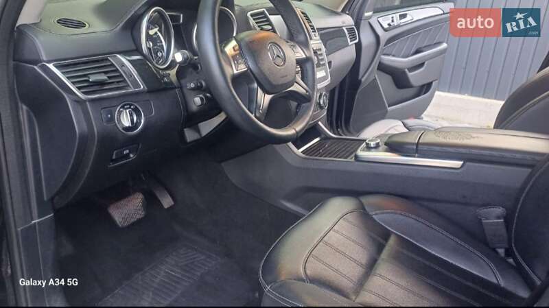 Позашляховик / Кросовер Mercedes-Benz GL-Class 2015 в Чернівцях
