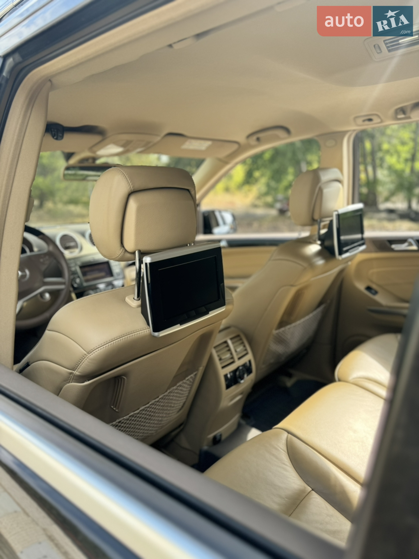 Mercedes-Benz GL-Class 2011 VIN WDC1648861A728964 фото оголошення 28 з 46