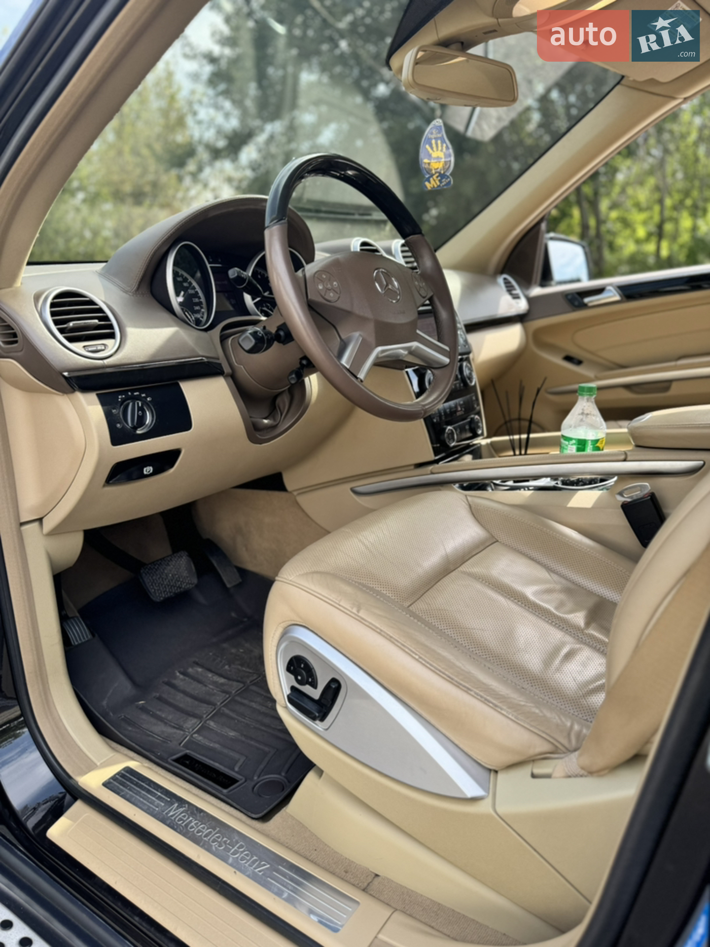 Mercedes-Benz GL-Class 2011 VIN WDC1648861A728964 фото оголошення 42 з 46