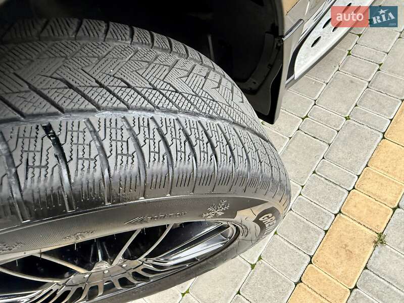 Позашляховик / Кросовер Mercedes-Benz GL-Class 2013 в Одесі