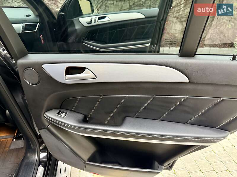 Позашляховик / Кросовер Mercedes-Benz GL-Class 2013 в Одесі