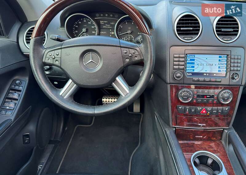 Внедорожник / Кроссовер Mercedes-Benz GL-Class 2008 в Киеве фото 32 Внедорожник / Кроссовер Mercedes-Benz GL-Class 2008 в Киеве