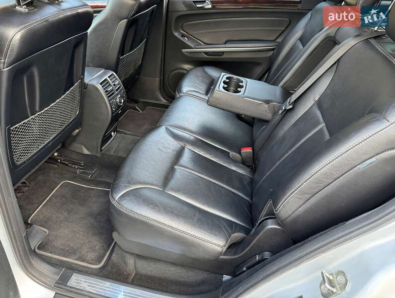 Внедорожник / Кроссовер Mercedes-Benz GL-Class 2008 в Киеве фото 50 Внедорожник / Кроссовер Mercedes-Benz GL-Class 2008 в Киеве