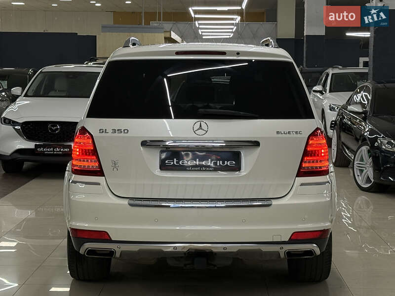 Внедорожник / Кроссовер Mercedes-Benz GL-Class 2011 в Николаеве