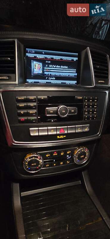 Позашляховик / Кросовер Mercedes-Benz GL-Class 2015 в Луцьку