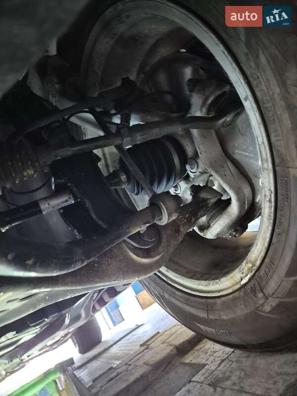 Позашляховик / Кросовер Mercedes-Benz GL-Class 2015 в Луцьку