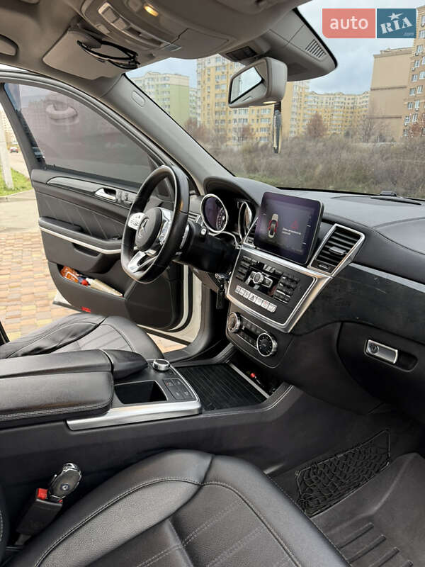 Внедорожник / Кроссовер Mercedes-Benz GL-Class 2013 в Киеве фото 17 Внедорожник / Кроссовер Mercedes-Benz GL-Class 2013 в Киеве