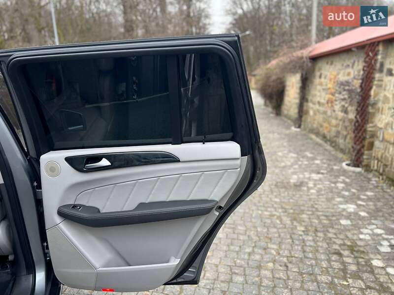 Позашляховик / Кросовер Mercedes-Benz GL-Class 2014 в Чернівцях